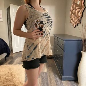 Cute tie-dye sleeveless tshirt